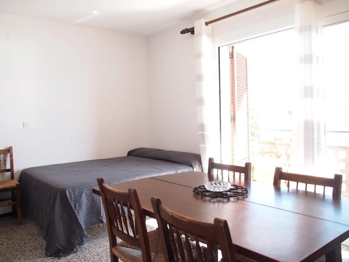 Miramar 33A Apartment Roses 0*,